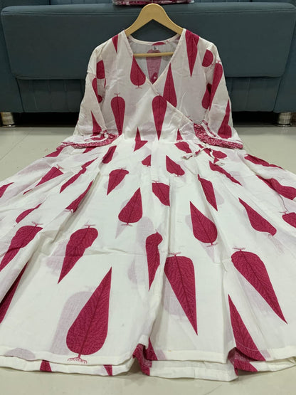 nject a boost of vibrant and pastel hues and playful prints to your Summer wardrobe this season with frill Sleeve