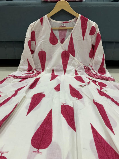 nject a boost of vibrant and pastel hues and playful prints to your Summer wardrobe this season with frill Sleeve