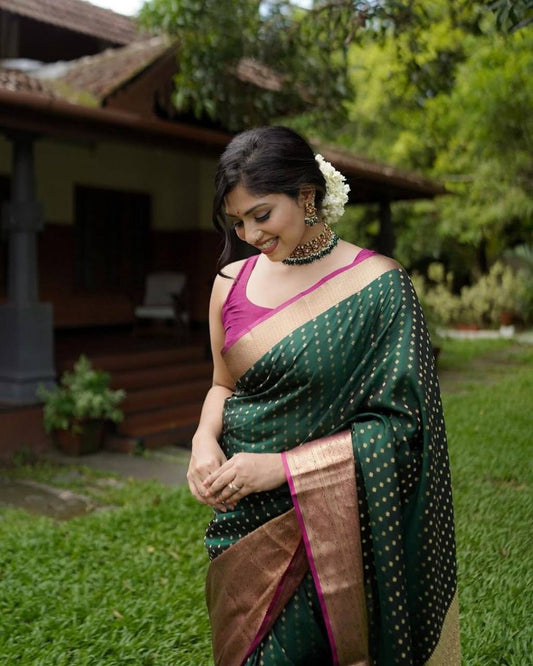 BEAUTIFUL RICH PALLU & JACQUARD WORK ON ALL OVER THE SAREE.  BLOUSE : CONTRAST EXCLUSIVE JACQUARD BORDER.