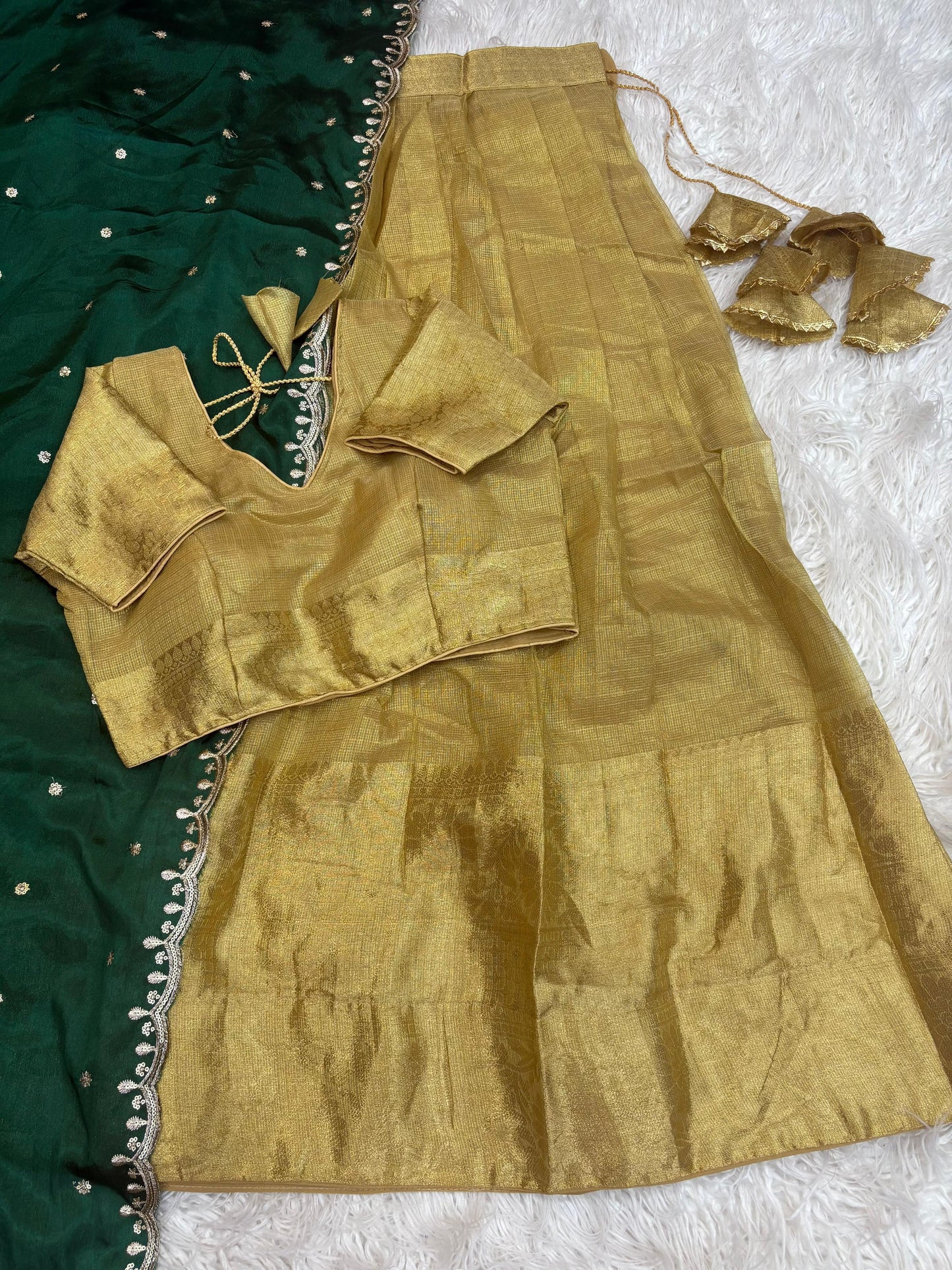 Kanchipuram Banarashi tissue silk lehanga golden with contrast Duppata matching Chinnon