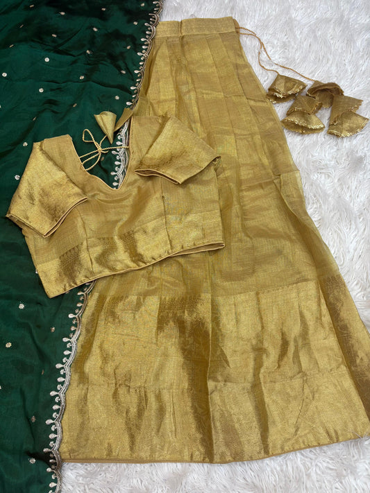Kanchipuram Banarashi tissue silk lehanga golden with contrast Duppata matching Chinnon