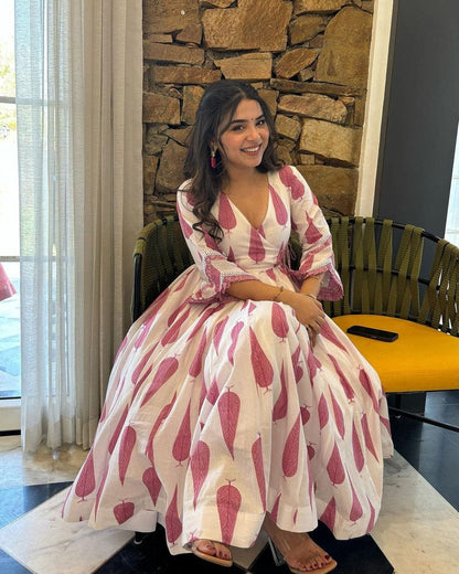 nject a boost of vibrant and pastel hues and playful prints to your Summer wardrobe this season with frill Sleeve